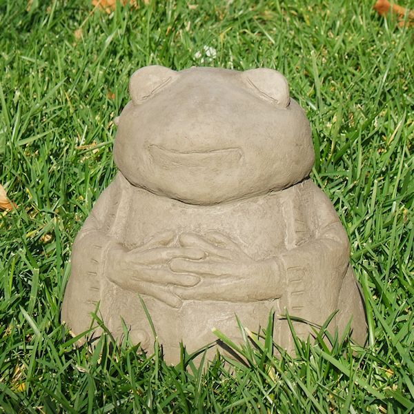 Meditating Frog (Large)