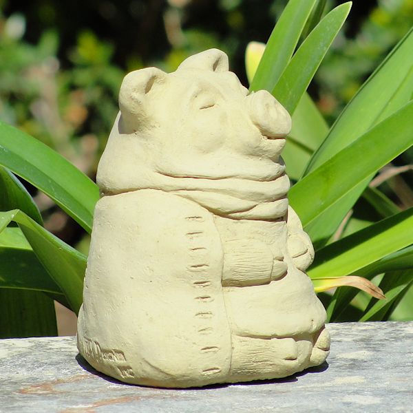 Meditating Pig (Small)