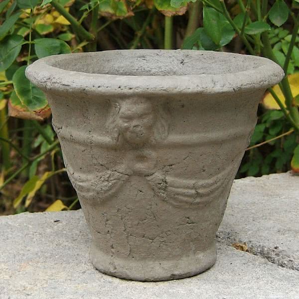 lion plant pot Lion Swag Planter – Designer Stone Inc