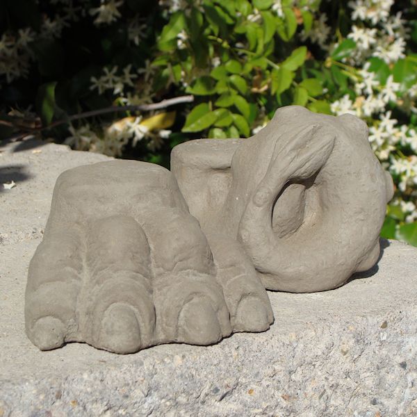 gargoyle planter pot Gargoyle w/ Tail Pot Feet (3 Pcs.) – Designer Stone Inc
