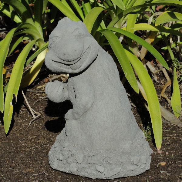 digging gopher varmint statue sculpture humorous garden statue