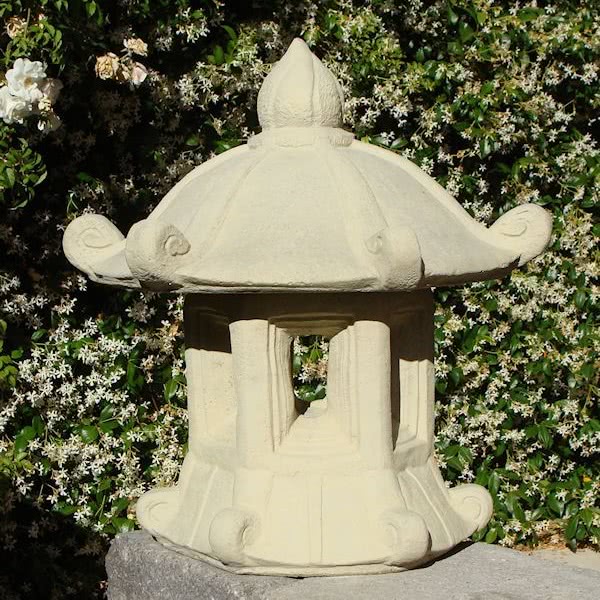 
                
                    Load image into Gallery viewer, Japanese Pagoda Lantern
                
            