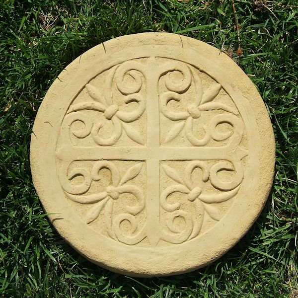 
                
                    Load image into Gallery viewer, Celtic Step (Cross)
                
            